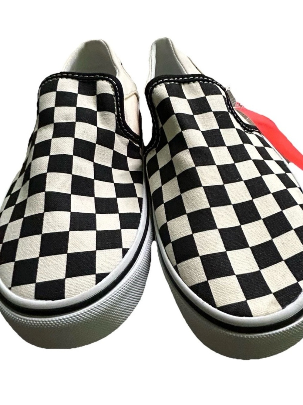 NWT Women’s Vans Black White Checkered Slip On Shoes Sneakers Size 6 - Picture 2 of 5